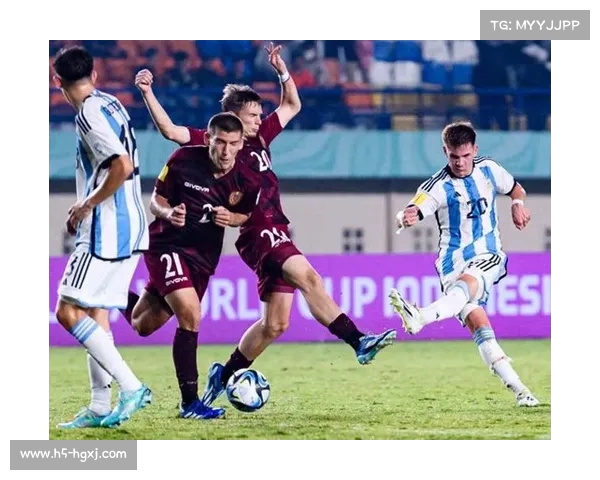 全球足球盛宴聚焦世俱杯 各大豪门争夺最高荣誉争锋不断