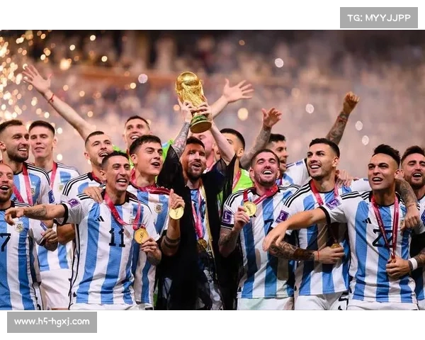 梅西错失绝杀机会 迈阿密国际与开罗国民战平展开世俱杯首战