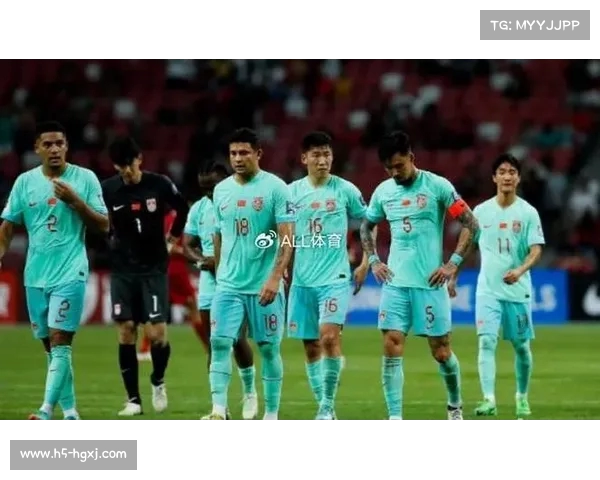 中国男足主场迎战新加坡有望全取三分勇夺胜利